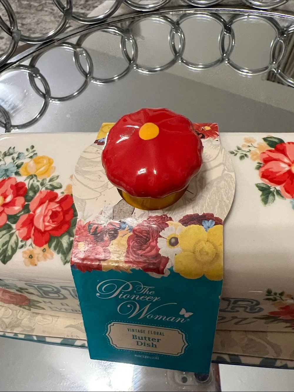 The Pioneer Woman Cream Floral Butter Dish with Red Knob